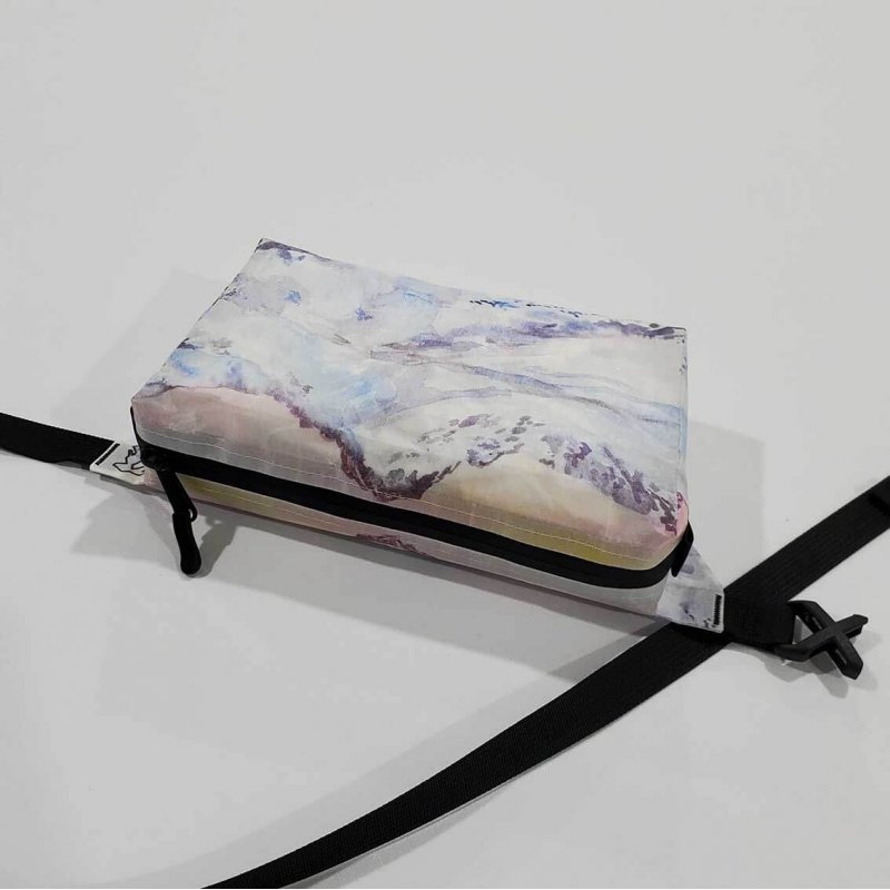 HIGH TAIL DESIGNS Ultralight Fanny Pack Watercolor The Citadel