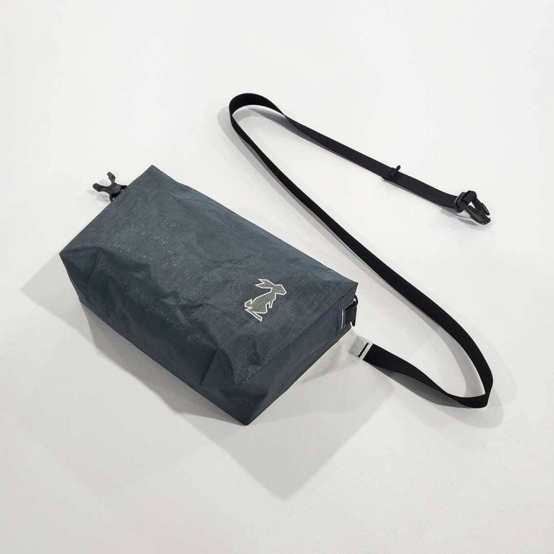 ネット取寄 HIGH TAIL DESIGNS Fanny Packs v1.5 楯鱗柄 登山用品